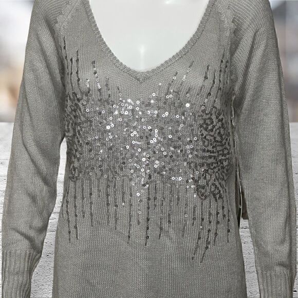 Matty M Gray Sequin Accents Long Sleeve - Picture 3 of 7
